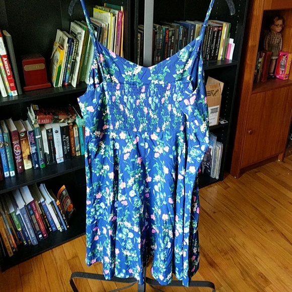 Old Navy blue floral sun dress size XL - Picture 2 of 4